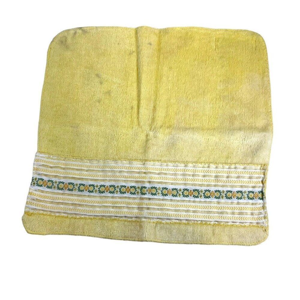Vtg Martex Invitation 100% Cotton Yellow Lace Washcloth Salisbury House READ